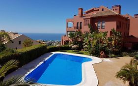 Calahonda Luxury Apartment With A Stunning Sea View