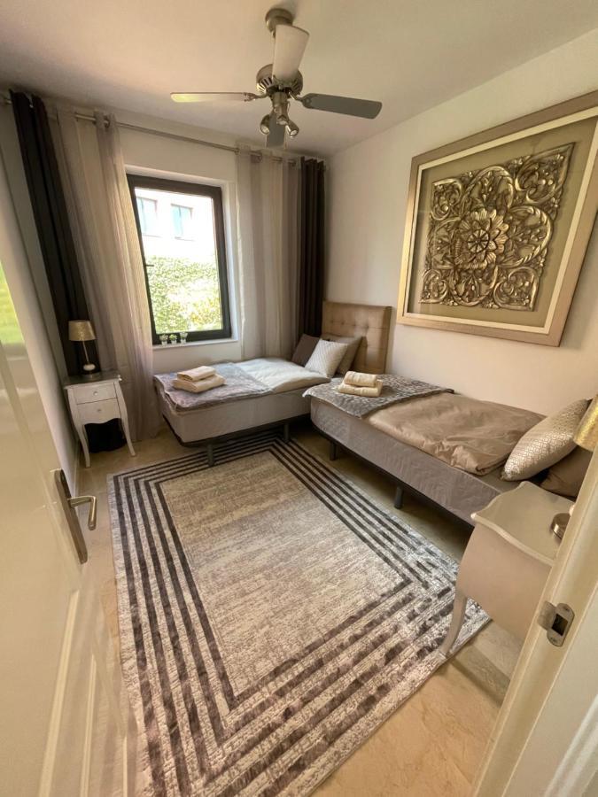 Calahonda Luxury Apartment With A Stunning Sea View Mijas Buitenkant foto
