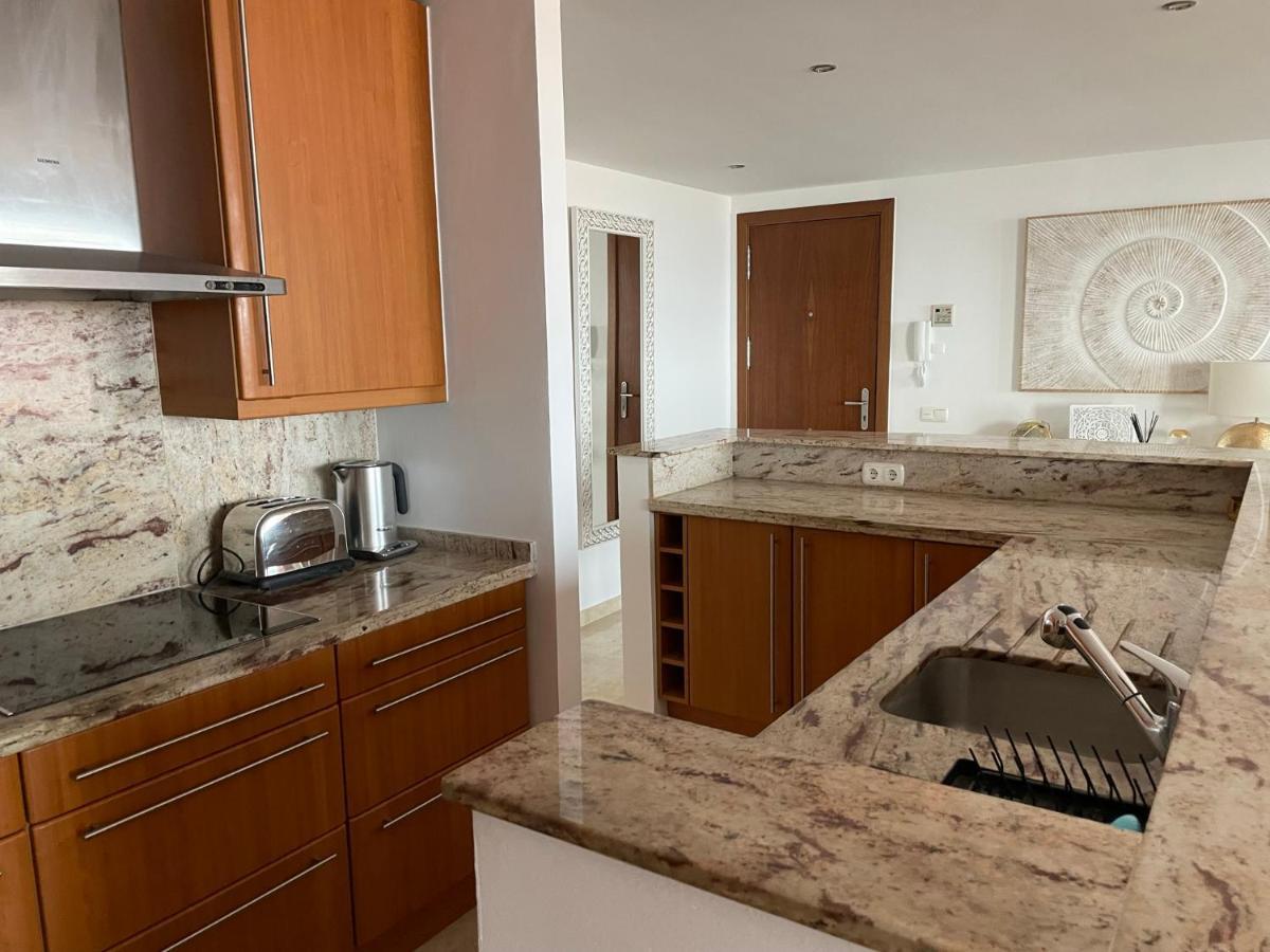 Calahonda Luxury Apartment With A Stunning Sea View Mijas Buitenkant foto