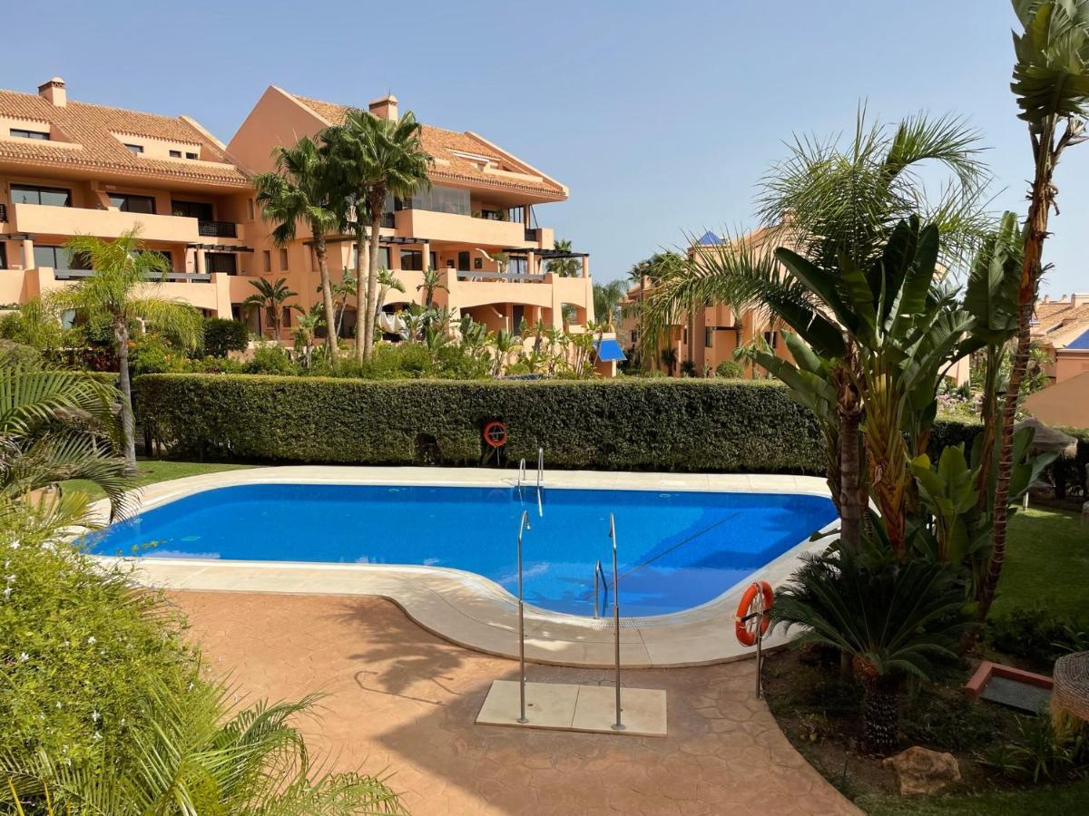 Calahonda Luxury Apartment With A Stunning Sea View Mijas Buitenkant foto